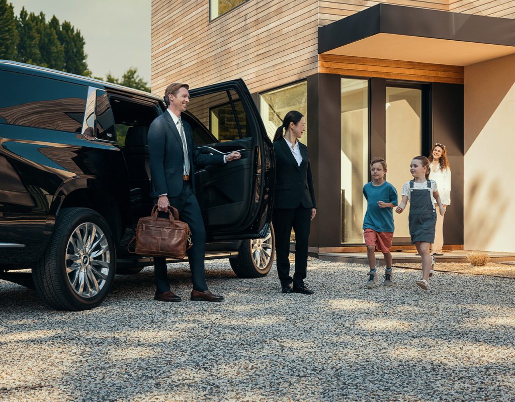 Hourly Chauffeur Service in Manhattan: Is It Worth It?